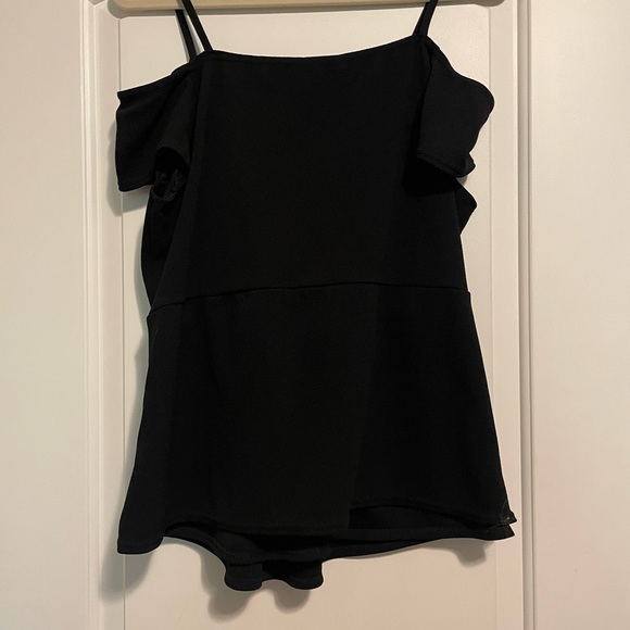 Boohoo black off shoulder top - Picture 3 of 3